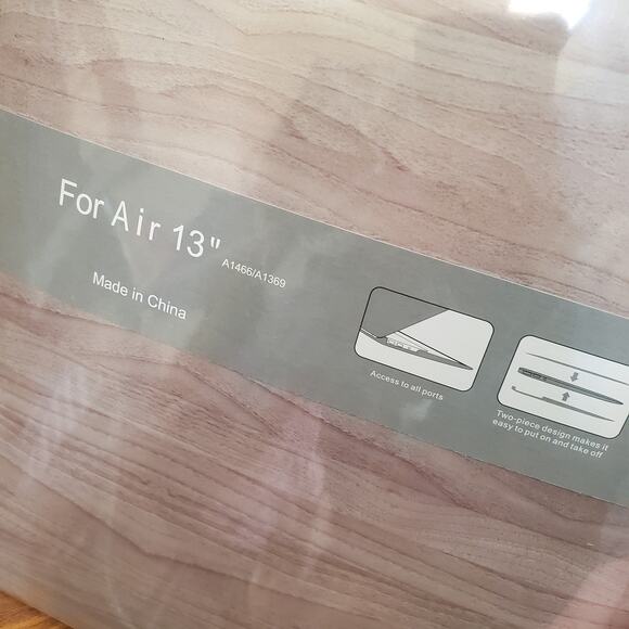 Macbook Air 13" Faux Wood Design Hard Laptop Case New in Package - Picture 5 of 13